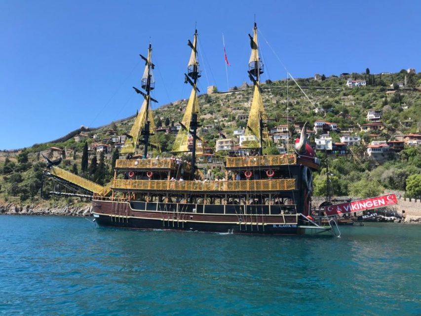 King of Vikingen All Inclusive Boottour Party and Swim - Sailing Past Alanya’s Castle Area Before the Caves