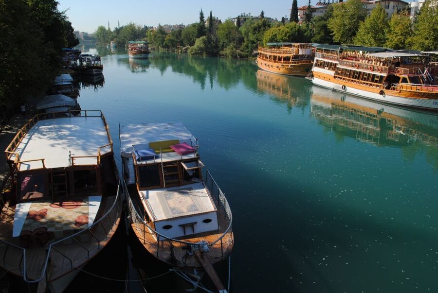 Manavgat Cruise & Grand Bazaar w/Lunch and Unlimited Drinks - Shopping Stops Beyond the Bazaar: Textiles Timing and Your Choice