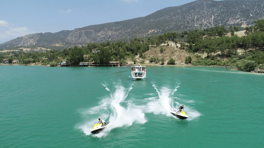 Manavgat: Guided Aqueduct, Waterfall & Green Lake Tour - Manavgat in One Long Day: How the 8 Hours Work