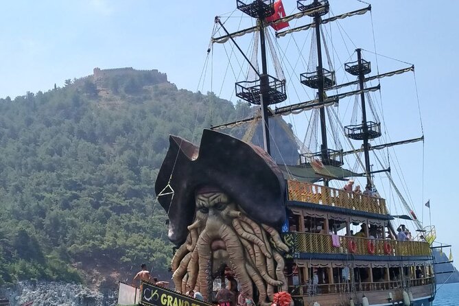 Pirate Boat Tour With Foam Party in Alanya - How the Pirate Boat Tour Works in Alanya (Timing, Pickup, and Meeting Point)