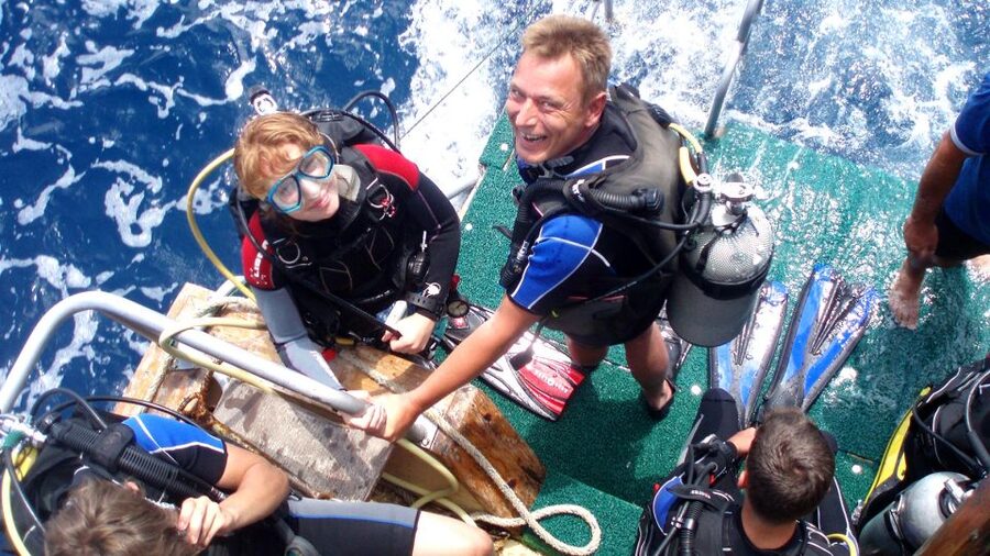 Scuba Diving Tour with Transfer From Alanya and city of Side - Equipment, Wetsuits, and Gear Care: What to Watch