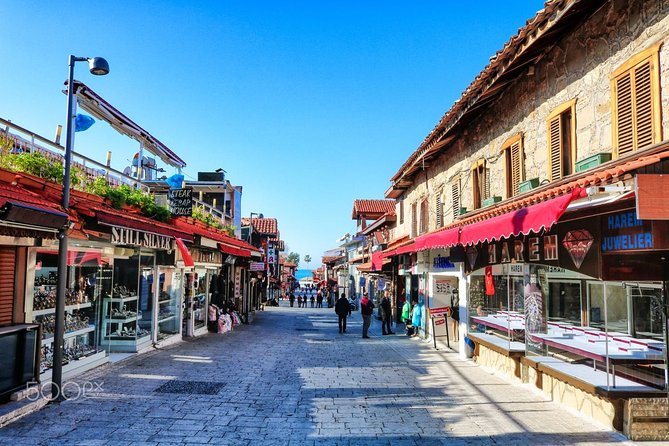 Side, Manavgat Waterfall & Green Canyon 3 in 1 Tour - Green Lake Boat Tour (1 Hour): The Relaxing Heart of the Day