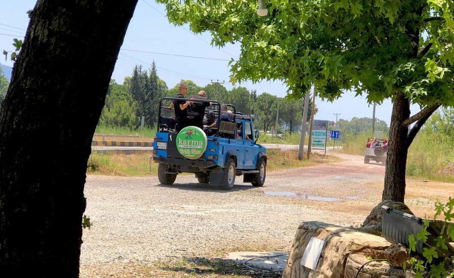 Taurus Mountains Jeep Safari with Lunch at Dimcay River - Entering the Taurus by Jeep: The Best Part Is the Ride