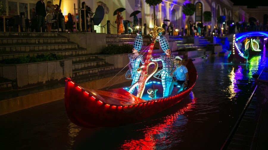 The Land of Legends Night Show & Shopping Avenue - What you’re really buying: the Land of Legends night show experience